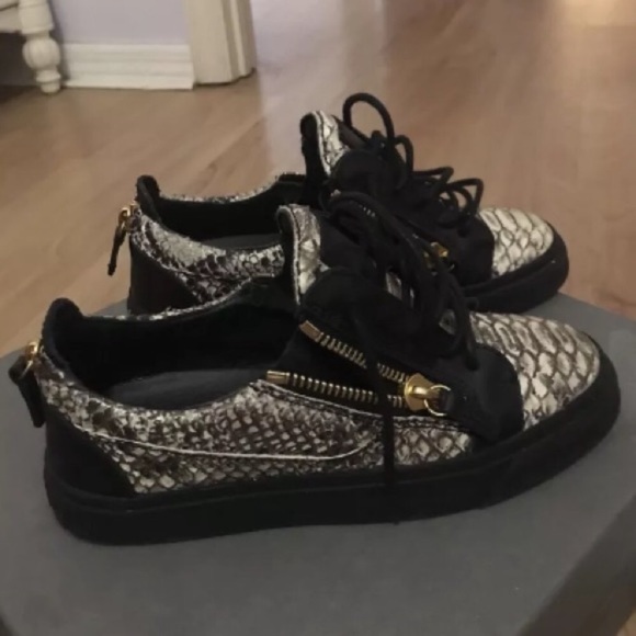 snakeskin giuseppe